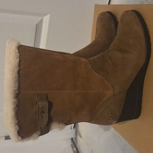 UGG Waterproof Edelina Wedge Boots - Size 11